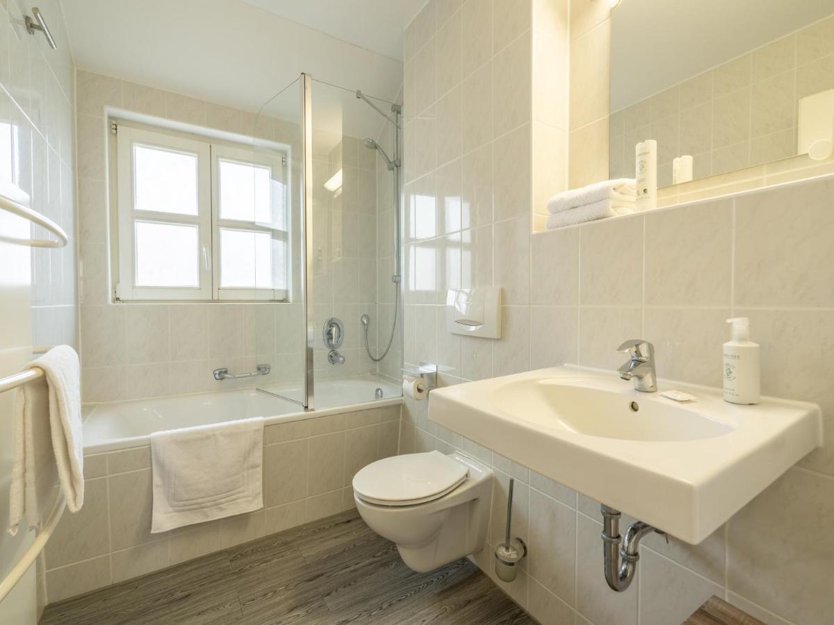 Feriendorf Rugana - Komfort Appartement mit 2 Schlafzimmern und Terrasse D03 Dranske Exterior foto